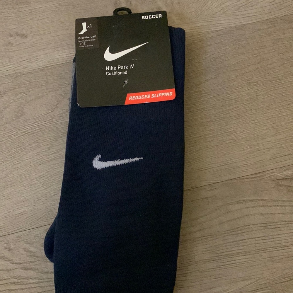 Men’s soccer socks